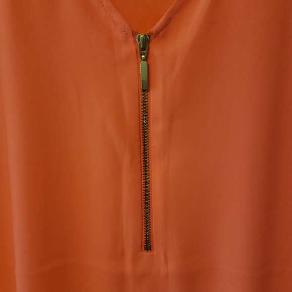 Coral blouse - Picture 2 of 4